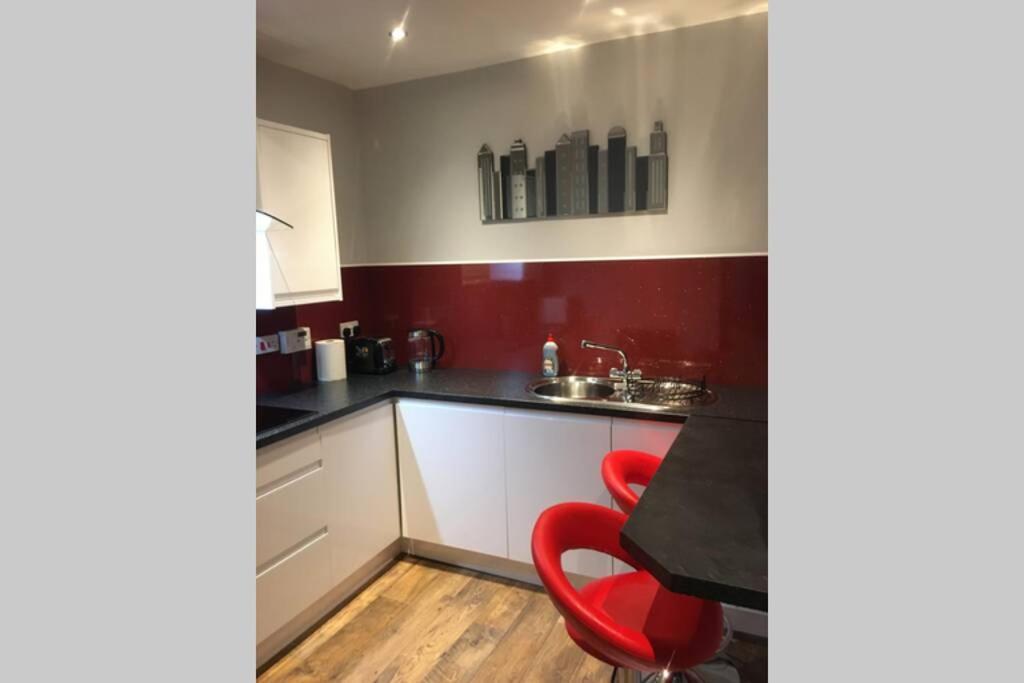 Modern 1 Bedroom Apartment Central Inverness City Exterior photo